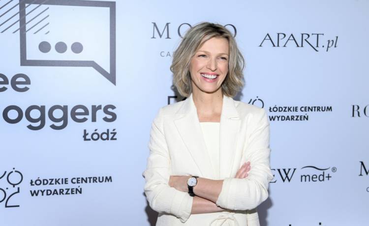 Magdalena Mołek pokazała odważne kadry. Zapozowała w samej bieliźnie i podzieliła się ważnymi przemyśleniami [FOTO]