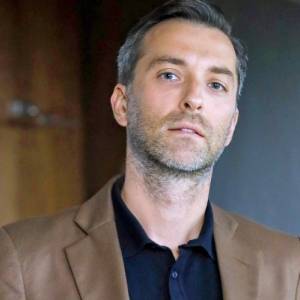 "BrzydUla 2". "Nowy" Marek zajmie miejsce Filipa Bobka? Zaskakująca zmiana miejsc! 