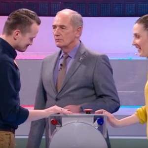 Kosmetyk, który może być niebieski? Takiej odpowiedzi nikt się nie spodziewał! [WIDEO]