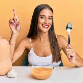 Co dodać do zupy dyniowej, żeby była pyszna? Mało kto zna ten trik!