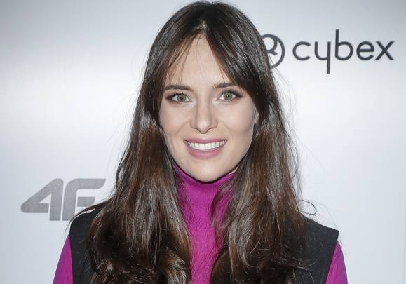 Anna Czartoryska-Niemczycka w ciąży; aktorka pokazała pokaźny brzuszek! 