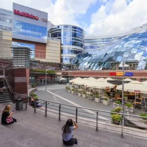 Dwie tragedie w Złotych Tarasach. Jest oświadczenie galerii handlowej