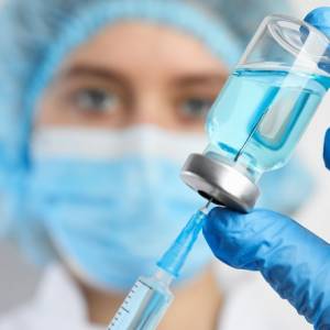 Każdy zaszczepiony dostanie 2000 złotych? Nowe świadczenie dla nieprzekonanych?!