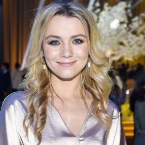 Katarzyna Grabowska odsłania nagi brzuch i zdradza płeć dziecka! Gwiazda "Zakochanych po uszy" achwyca w zaawansowanej ciąży            