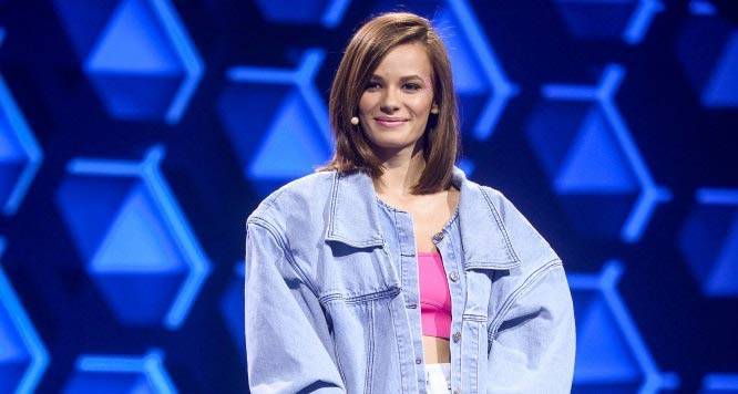 Natalia Szroeder przyłapana z rozpiętymi spodniami i bluzką. Uprzedziła pytania. "Nie drążmy tego"