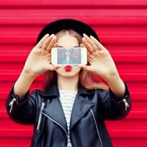 Norwegia walczy z promocją retuszowanych zdjęć. Influencerzy będą musieli je specjalnie oznaczać