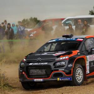 Rajdowe emocje w Mikołajkach. Kierowcy po odcinku kwalifikacyjnym