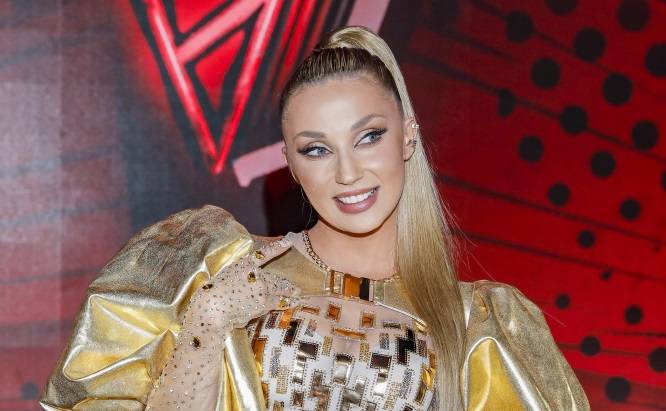 Cleo pożegnała stary wizerunek. Metamorfoza 39-latki zwala z nóg [FOTO]