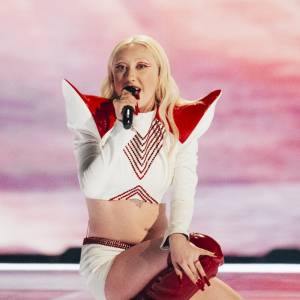 Przerwali występ Luny w półfinale Eurowizji. "To poważne złamanie zasad konkursu" [WIDEO]