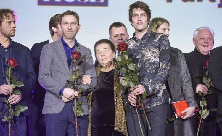 Katarzyna Łaniewska "masakruje" film "Kogel Mogel 3". Bardzo ostra wypowiedź aktorki      