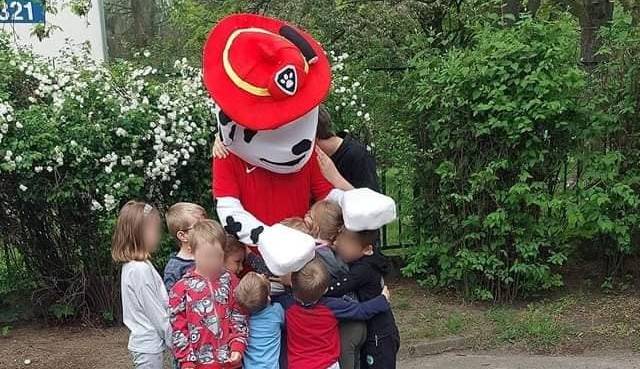 Dzieciom z domu dziecka skradziono rowery. Z pomocą ruszył niezwykły wolontariusz [FOTO]