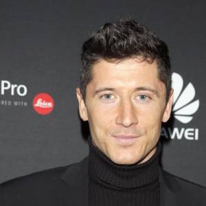 Urocze zdjęcie Roberta Lewandowskiego z Klarą! Rodziną pochwaliła się Ania