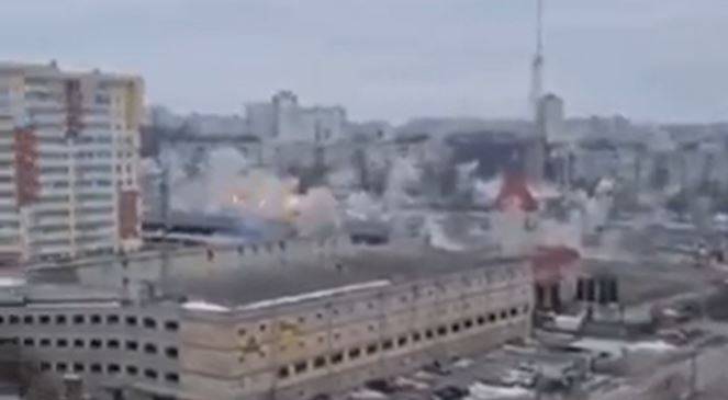 Charków zaatakowany rakietami Grad. Dziesiątki zabitych osób. Mnóstwo rannych [WIDEO]