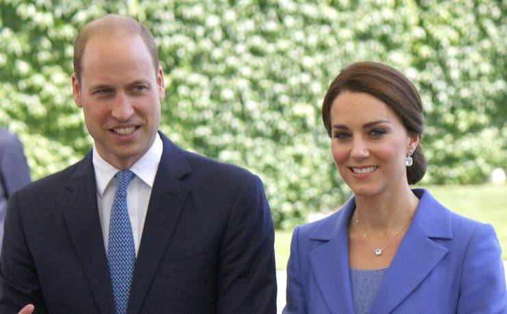 William i Kate na dwóch kółkach - książęca para wspiera organizację dla młodzieży