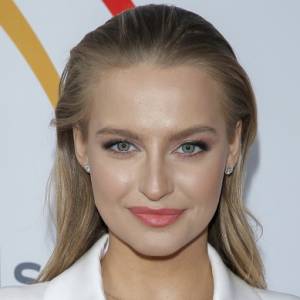 Karolina Pisarek pokazała się w bikini. Internautom opadły szczęki: "No obłęd" [FOTO]