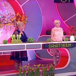 Gwiazdy "Sanatorium miłości" nie dogadały się w "Familiadzie" i straciły punkty. Co trzeba rozbić lub rozłupać przed zjedzeniem? 