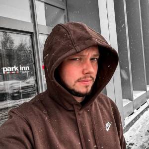 Książulo faktycznie TO zrobił! Nie uwierzycie, co youtuber przygotował z okazji 1 miliona subskrypcji