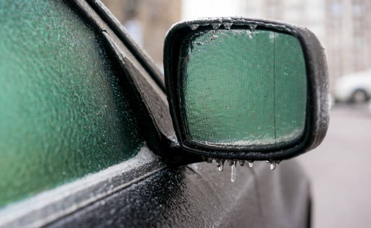 Zostawiasz te rzeczy na noc w aucie? Rano może Cię czekać niemiła niespodzianka