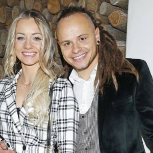 Fit Lovers nago?! Kadr w pościeli zaskoczył internautów! [FOTO]