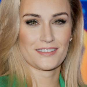 Uczestnicy "Rolnik szuka żony" na ślubie jednej z par. Obok Kamili Boś - dobrze znana "twarz"! [ZDJĘCIE]