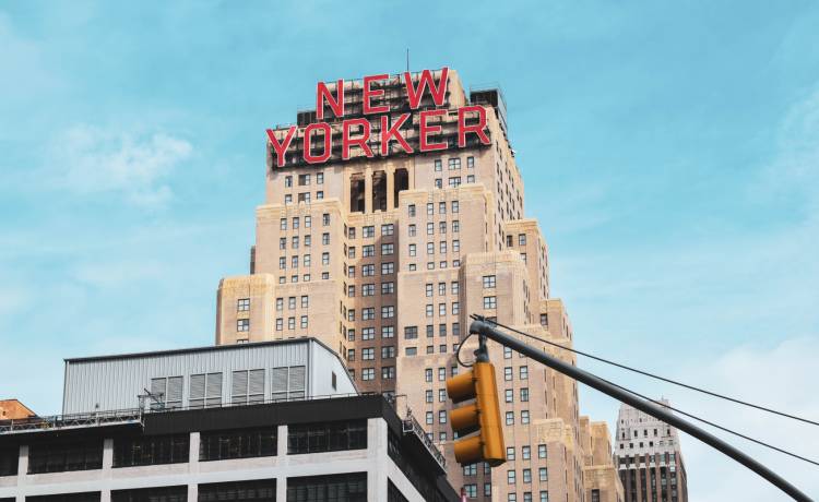 Darmowy pokój hotelowy w Nowym Jorku? Pewien mężczyzna wykorzystał lukę prawną