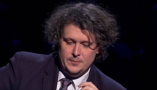 Usłyszał ostatnie pytanie w "Milionerach" i zdobył główną nagrodę! Kim jest Mateusz Żaboklicki? 