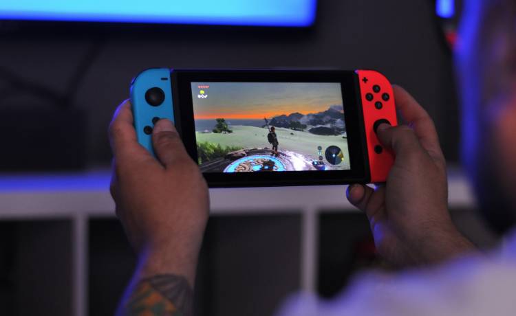 Nintendo Switch, fot. Shutterstock/Natalia Lobon