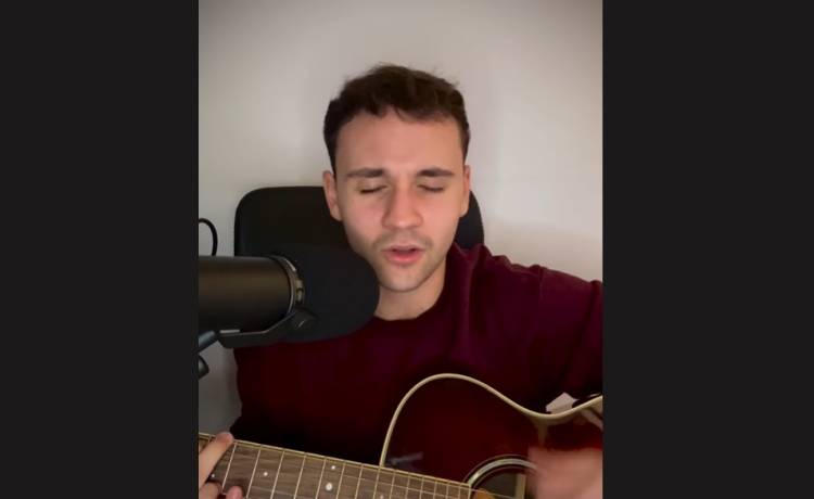 Zwycięzca "The Voice of Poland" pracuje nad nowym singlem. Będzie hit? [WIDEO]