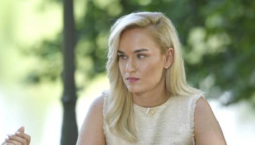 "Rolnik szuka żony". Kamila Boś swoim zachowaniem zaniepokoiła internautów. Teraz zabrała głos: "Dziękuję za słowa wsparcia"