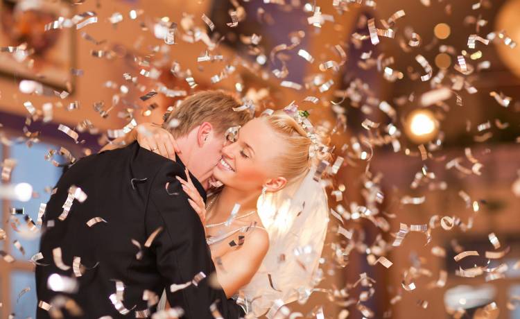 Masz zamiar zaprosić dzieci na swoje wesele? Po zobaczeniu tego nagrania możesz zmienić zdanie! [WIDEO]