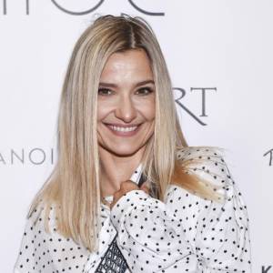 "Chrzanić skromność i cnoty niewieście". Joanna Koroniewska epatuje kobiecością w stroju kąpielowym 