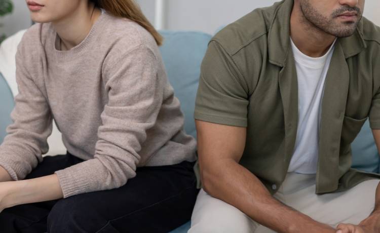 Podział majątku po rozwodzie. Co należy się każdemu z małżonków według polskiego prawa?, fot. Shutterstock