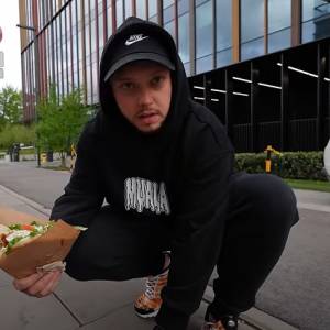 Książulo spróbował kebabów Chajzera. Dokonał bardzo zaskakującego odkrycia [WIDEO]