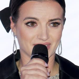 Natalia Janoszek przekazała smutną wieść o śmierci bliskiej osoby. "Wierzę, że uśmiech się do nas z góry"