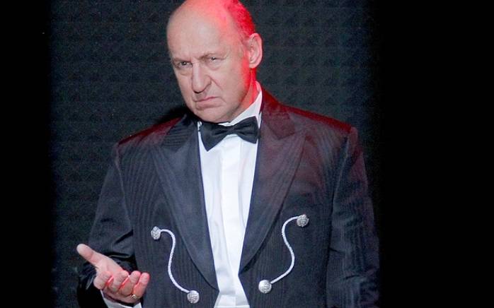 Piotr Fronczewski wita fanów Netflixa w nowej bajce? Zobacz zwiastun "The Umbrella Academy" [WIDEO]