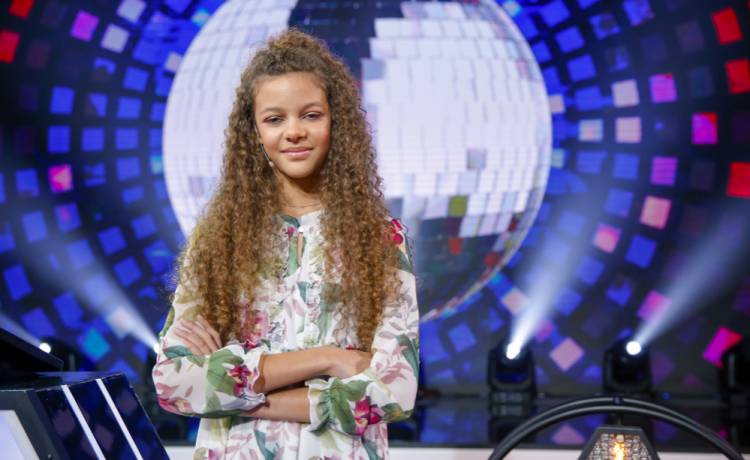 Emilia Dankwa z "Rodzinki.pl" skończyła 16 lat. Wyprawiła huczną imprezę urodzinową. "Aż w więzieniu skończyliśmy" [FOTO]