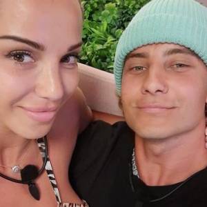 Marta i Adam z "Love Island 7" skrytykowani przez internautów. "Nikt w to nie wierzy"                                             