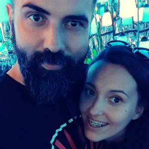 Laura ze "Ślubu..." już tak nie wygląda. Postawiła na nowy look! [WIDEO]