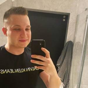 Marzył o szczęśliwej miłości, dlatego wziął udział w eksperymencie. Szczęście spotkało go po programie "Ślub od pierwszego wejrzenia" [FOTO]