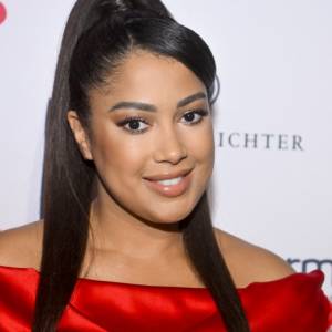 Patricia Kazadi zapozowała przed obiektywem w bikini. "Jesteś boginią" [WIDEO]