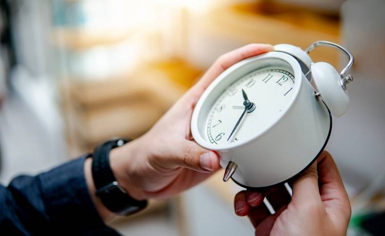 Już wkrótce przestawiamy zegarki z czasu zimowego na letni! Będziemy spać krócej... 