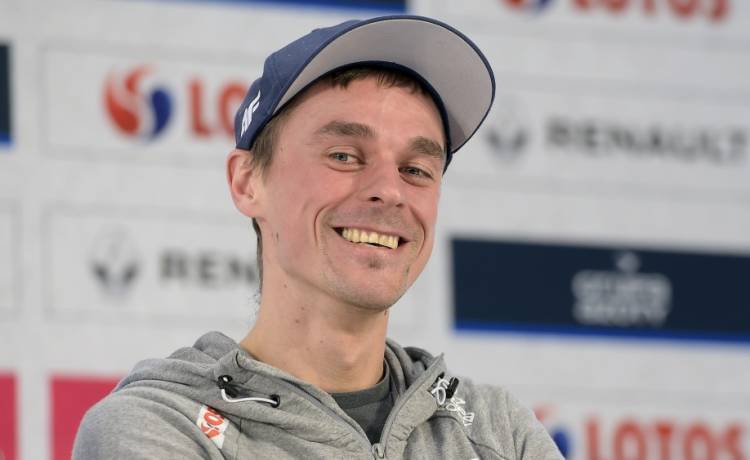 Piotr Żyła na zdjęciach z wesela! Marcelina Ziętek pokazała, jak bawiła się z ukochanym [FOTO]