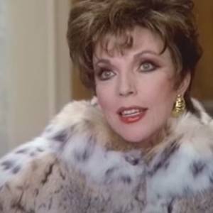 Joan Collins w basenie! 89-letnia Alexis z "Dynastii" nie przestaje zachwycać [FOTO]