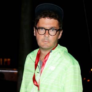 Kuba Wojewódzki w zaskakującym wydaniu. Internauci komentują: "Bez okularów znacznie młodszy"