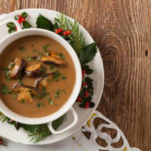 Jak pozbyć się goryczy z zupy grzybowej? Poznaj domowe sposoby naszych babć