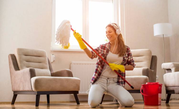 Wiosenne porządki bez chemicznych środków czystości? Poznaj 5 sposobów na naturalne detergenty!