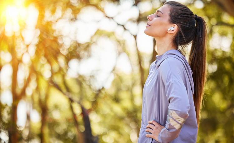 To pozwoli ci zmniejszyć ryzyko przedwczesnej śmierci. Wystarczy 5 nawyków