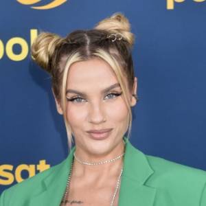 Karolina Gilon w mgnieniu oka zamieniła dres na obcisły strój. Zabawny filmik z modelką w roli głównej trafił do sieci! "Petarda"           