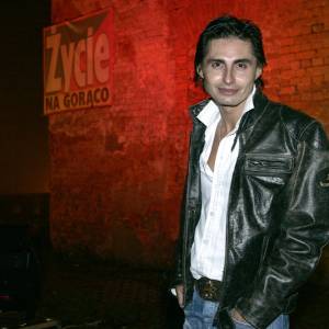 Nagrywał hity z zespołem Ivan i Delfin. Nie zgadniecie, co robi dzisiaj