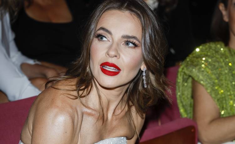 Wiadomo, jakie relacje łączą Edytę Herbuś z córką partnera. Fot. AKPA